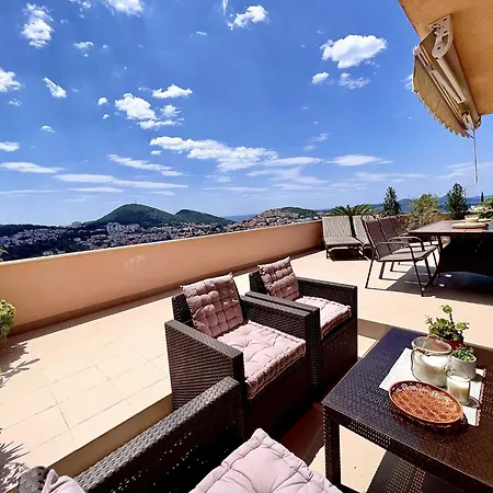דירה Lana - Two Bedroom With Terrace And Sea View דוברובניק